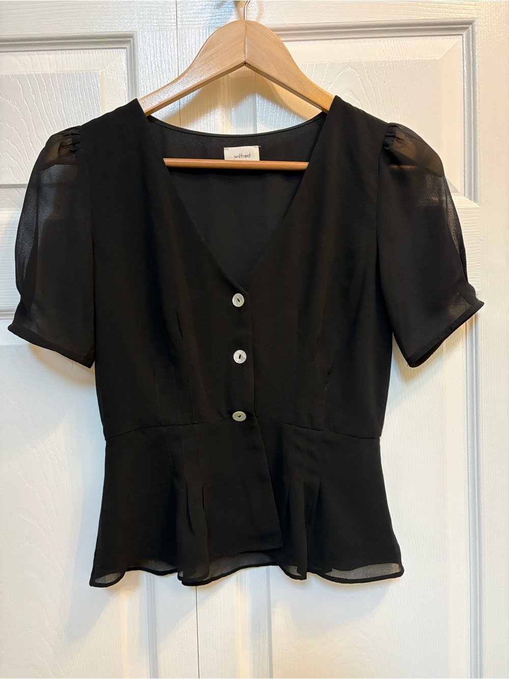 Wilfred Aritzia Black Sheer Sleeve Peplum Blouse Button Front Small